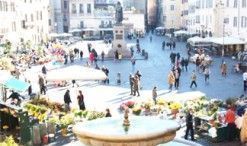 Turistas españoles en Roma